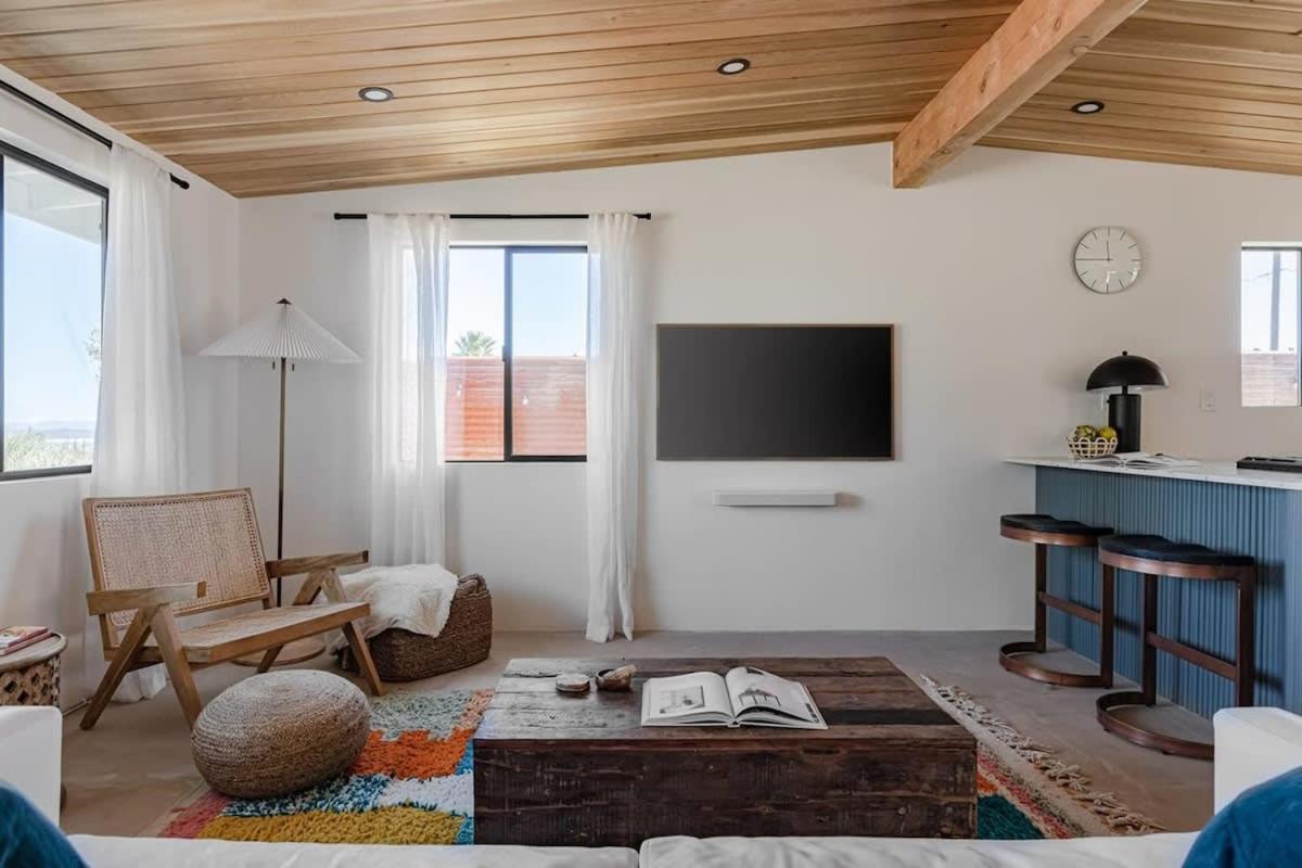 Joshua Tree - Le Tout Petit W Hot Tub Ngoại thất bức ảnh